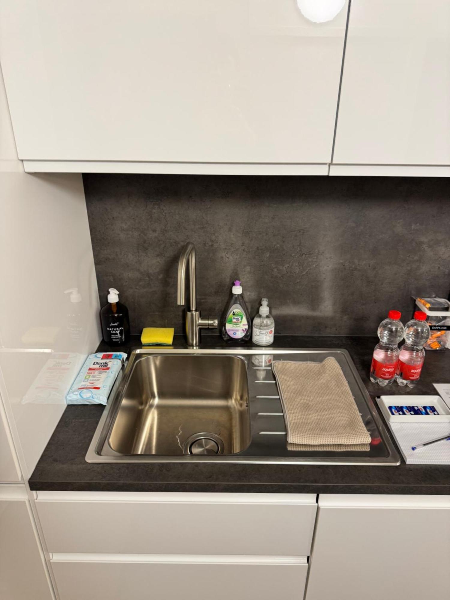 Cozy City Center, 4 Bedroom- 120Sq, 5Min Walk To Main Station Basilej Exteriér fotografie